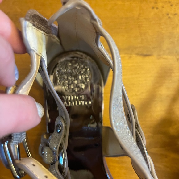 NWOT Vince camuto averie sandal - Picture 6 of 6